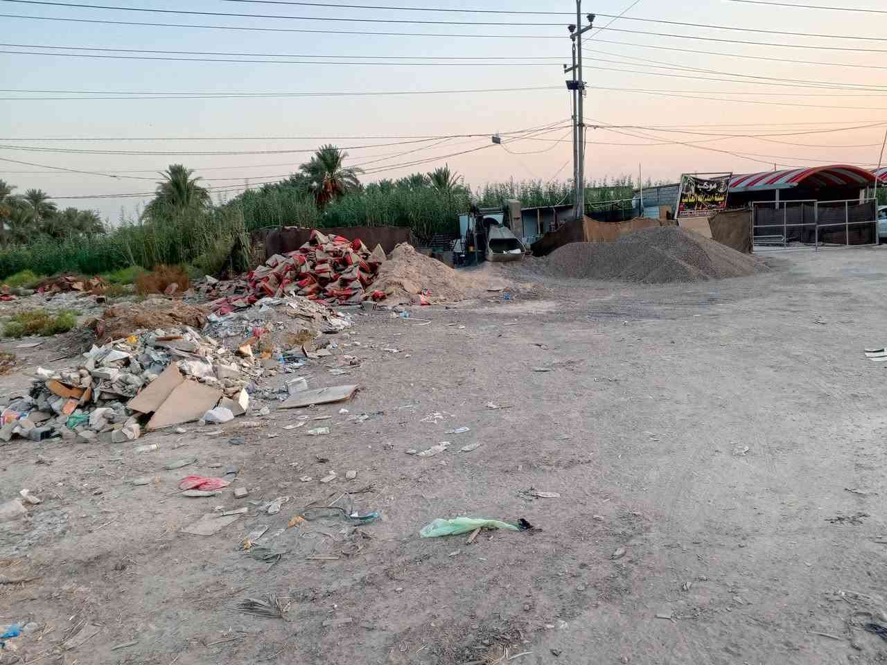 السلام عليكم قطعه للبيع بل العلاك 
 تجاري تجاري مساحه 600متر واجه 11
طريق شوملي الحمزه قريبه على سيطرة الباشيه ترهم معرض ترهم محل ترهم جملون 
السعر مناسب 
*********** 
***********
