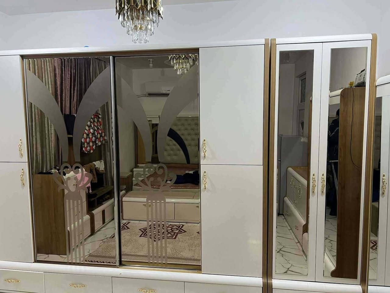 السلام عليكم
غرفه تركيه جديده للبيع سعره ٨٥٠
مكان مسيب
