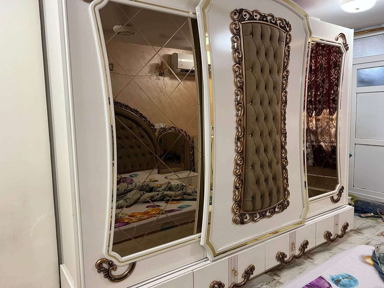 غرفه تركيه • ٩قطع • نضيفه