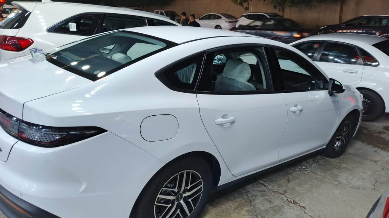 سيل 5 موديل 2025
السعر 19750 وبي مجال قليل ماشية 6 الاف 
انضربت بالتاير صار بيها بارد بالجاملغ الايمن وتعديل بسيط بالشاصي
 بدون اي صبغ  
رقم بغداد تحويل ثاني يوم 
***********
