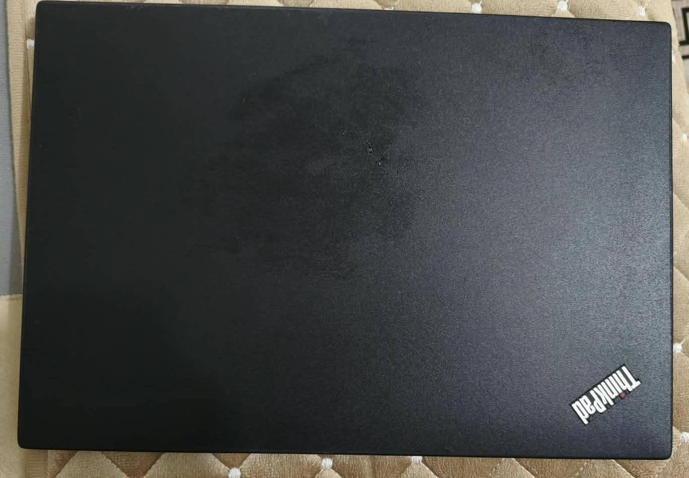 لابتوب Lenovo
لابتوب نظيف مواصفات كدامك ولابتوب قوي كشغل ودراسة 
مكاني الناصرية الاسكان 
*********** رقمي
