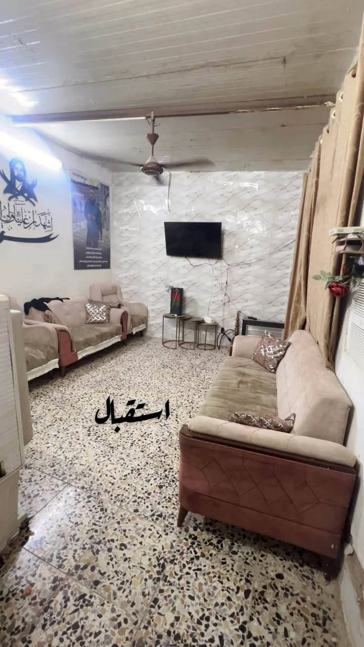 بيت للايجار • عائلة صغيرة • مرتب ونضيف
