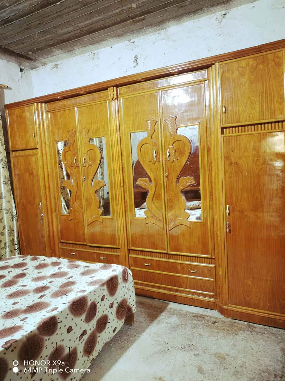 غرفه نوم للبيع صاج داخل وخارج نضيفه حيل حيل حلو بورمي خت جديده استفسار ***********
