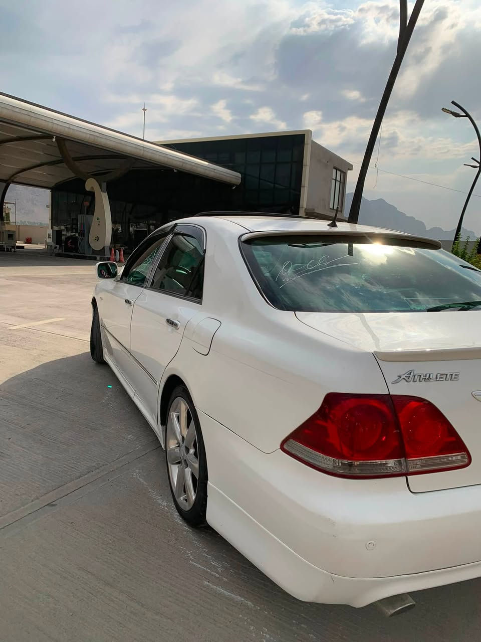 سەرتا بەناوی خوای گەورە
Toyota crown shahena
GRS 182 
بڕاوە بڕاوە
 فول مواسەفات
 سلاید
کوشن  جلدو هیتەر 
دینگەی ئیستیل
کۆدی و بارکۆدی وەرگیراوەتەوە 
بێدوکەڵ
 کامل مەسرەف بێچال و قوپ نمونە لەجوانی بەس ماشەڵای دەوێ تەقەوڕەقە بەشەرت 

٥٩گەڵاو ماجالێکی کەم 
شوێن ڕانیە 
***********
