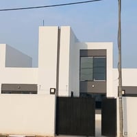 بيت للايجار • ٢٧٥م • طابوك ٢٠ أمبير