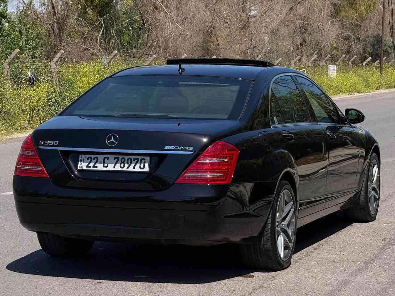 السلام عليكم ورحمة الله وبركاته 🌹

للبيع مرسيدس S-Class S350 موديل 2009 – وكالة بشكير الخليجية

🔹 كفالة عامة مطلقة VIP
🔹 مواصفات واحد على واحد وبلادية السيارة من الدعامة للدعامة، غير مستبدل بها أي قطعة.
🔹 ممشى حقيقي وموثوق.
🔹 باب طويل، مواصفات نادرة جداً بهذا الموديل.
🔹 رادارات جانبية + رادار أمامي + رادار خلفي.
🔹 حساسات محيطية أربعة جوانب.
🔹 Slide Roof.
🔹 رقم دولي جديد.
🔹 السيارة استخدام شخصي ومحافظة عليها بصورة استثنائية.
🔹 من النوادر بهذا الموديل وبهذه النظافة.
🔹 كاملة مكملة، جاهزة، لا تحتاج أي مصرف أو صيانة.
🔹 تايرات جديدة.
🔹 السيارة جاهزة للاستخدام فوراً.

💰 السعر: 197
يوجد مجال بسيط جداً للجاد فقط.

🔄 تحويل مباشر أو وكالة.

***********

السيارة لأهلها، والجاد يتفضل للمعاينة.
