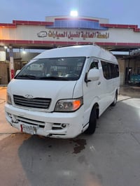 شيري موديل ١٣مكينه ثنين ونص باسم شركه ما ناقصها شي شغل وطلع وين ما تري...