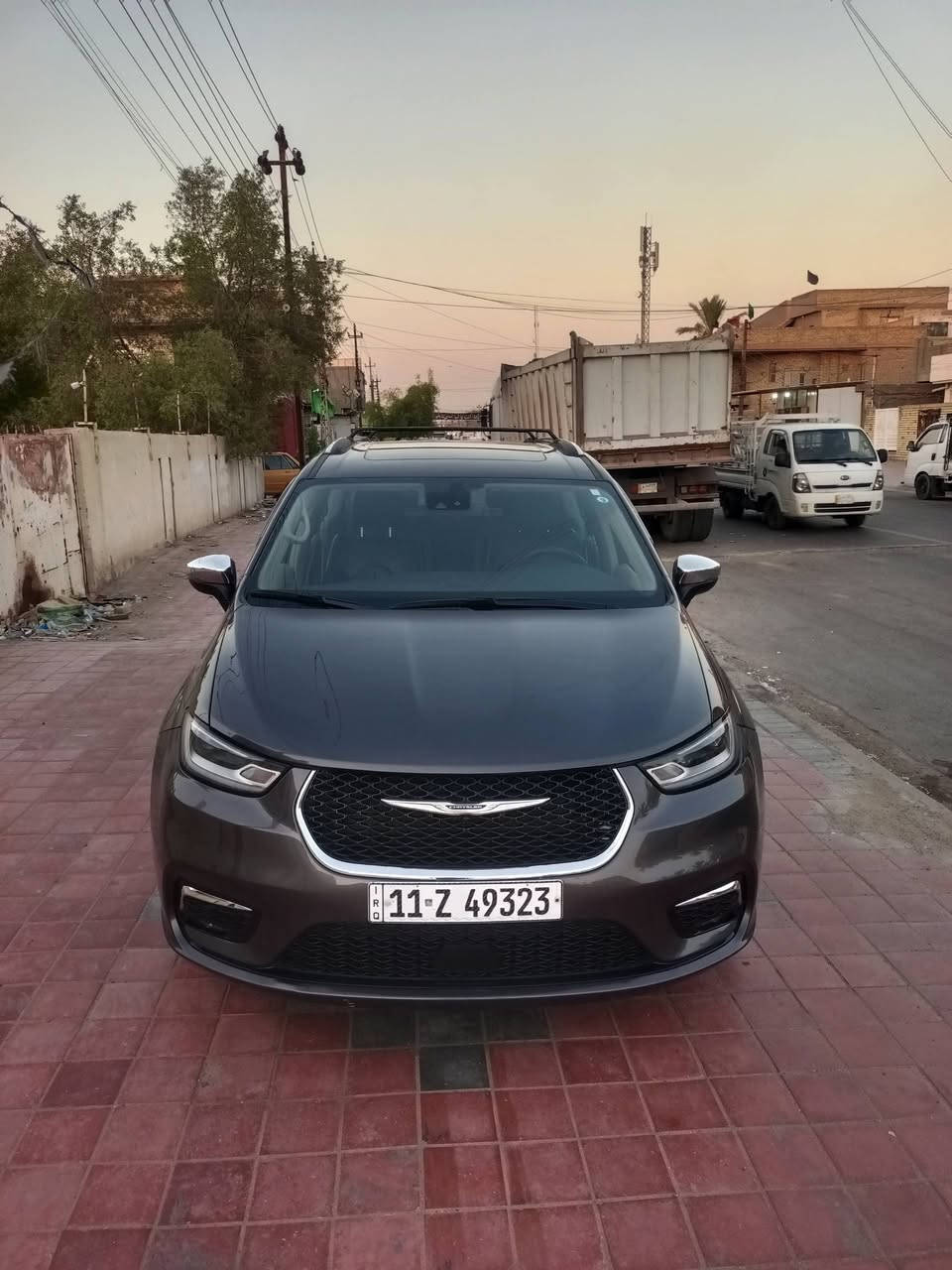 سلام عليكم 
باسفيكا كلايزر 2023تورنك بانوراما ماشيه23ميل قابل لزياده حادثه السيارة جاملغ خلفي وباب سلايت مبدل جهة اليمنه السيارة رقم بغداد دولي السيارة مواصفاتها معروفه بيبان وصندوق كهرباء وكشن جلد وكشن سايق كهرباء تدفئه 
كشنات وستيرن ردار او هيتر +اشاير بالمري رادر مامي او خالفي بنرامه شاشه كبير دواره بصمه تشغيل عن بعد هيترات بالكشنات حساسات لايتات لد
السعر225بيه مجال بصيط بيع فقط 
العنوان بغداد زعفرانيه
الرقم ***********
