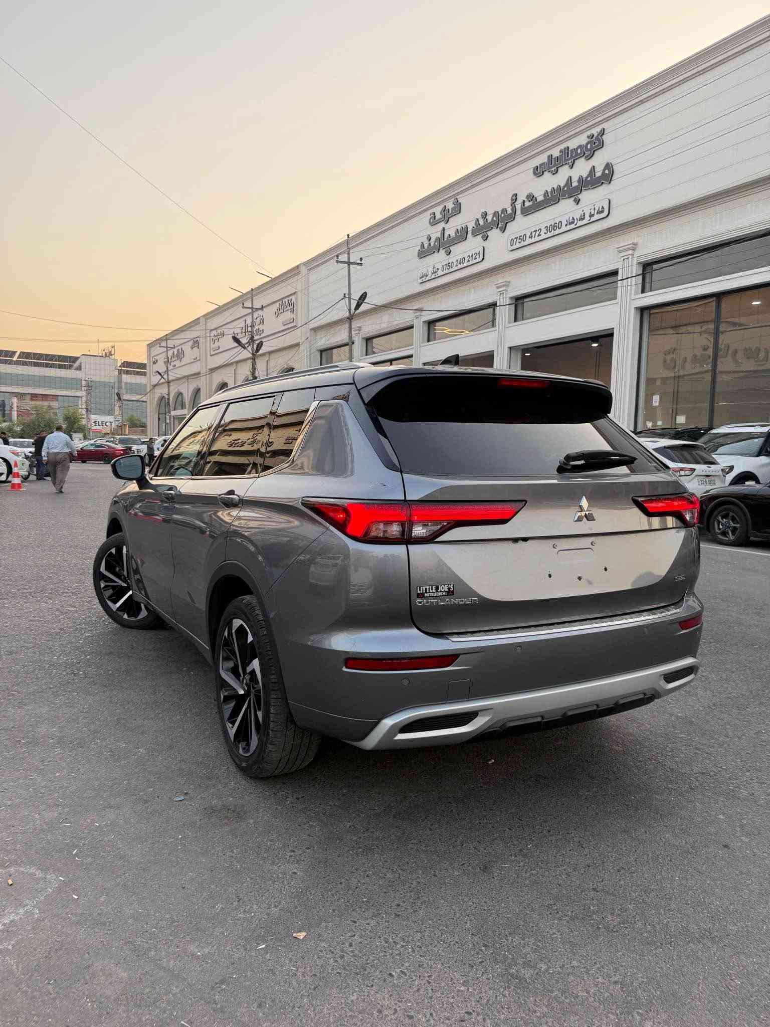 فول فول مواصفات

بانوراما
4x4 دبل اكسل
كاميرا ٣٦٠
داتاشو
كشن كهربايي
كشن خزن
كشنات جلد
بردات خلفيه
صندوق كهربائي 
حساسات امامي و خلفي
رادار امامي و خلفي و جانبي 
تحديد مسار
شحن موبايل واير ليس

حادث فقط بونيت صبغ 
ارباك ستيرن فقط

سعر ٢٢٢$

مكان اربيل

رقم كاتي
تترقم شمالي

*********** أربيل, العراق
