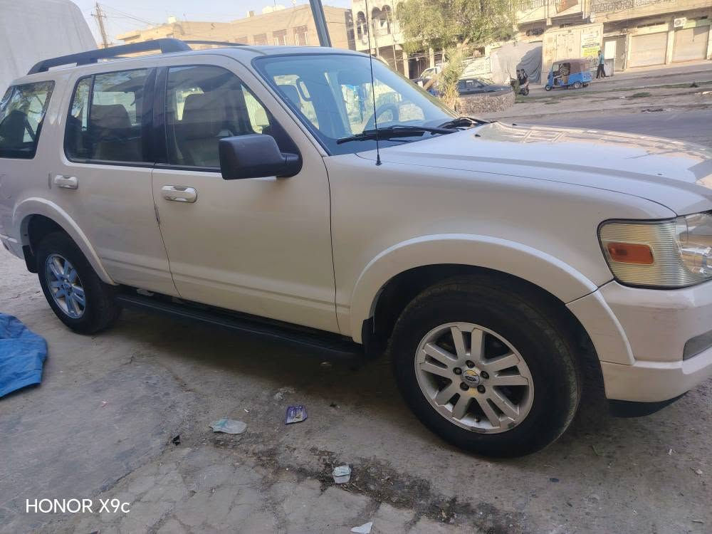 سلام عليكم فورد اكسبلور2010خليجي فول مواصفات 7راكب رقم بغداد باسمي مكفولة مكان بغداد *********** سعر 120 بغداد, العراق
