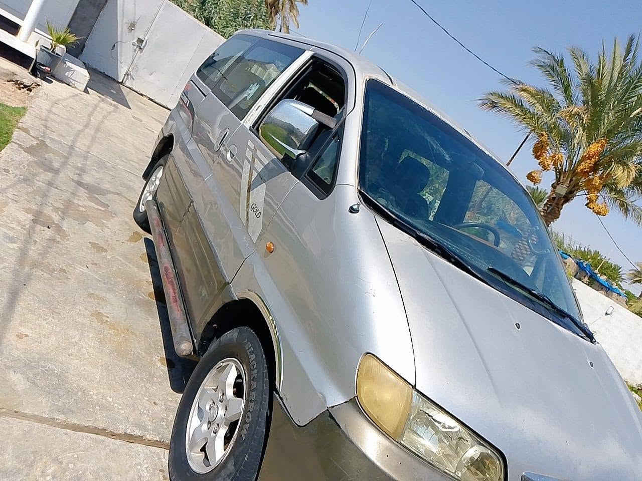 سلام عليكم ستاركس خصوصي مديل٢٠٠جاهزء ٨راكب  حدديه بلادي مابيهه اي نقص لعنوان ديالى سعر ٦٥ وبيه مجال رقم ***********
