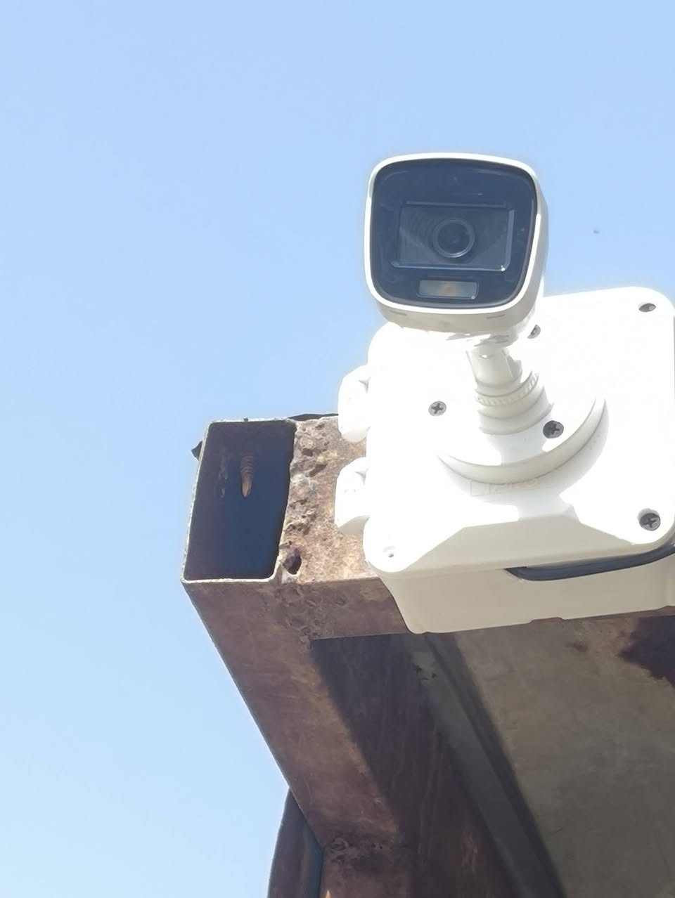 تم التنصيب/ الديوانية قضاء السدير 
1-Dvr Hikvision CH4 /5M
2-كامرات عدد 2/ 2M
كامرات عدظ 2 / 5M

3-هارد1T
4-بوكسات عدد4
5-Ups 120W+Hdmi,1.5
6-بكره واير كاربون RG
8-bor+pcns16عدد
الفني اديب الكعبي 
لتواصل والاستفسار 
***********
***********
