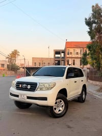 لاندكروز G • ٢٠١١ • ١٢٥ الف كم