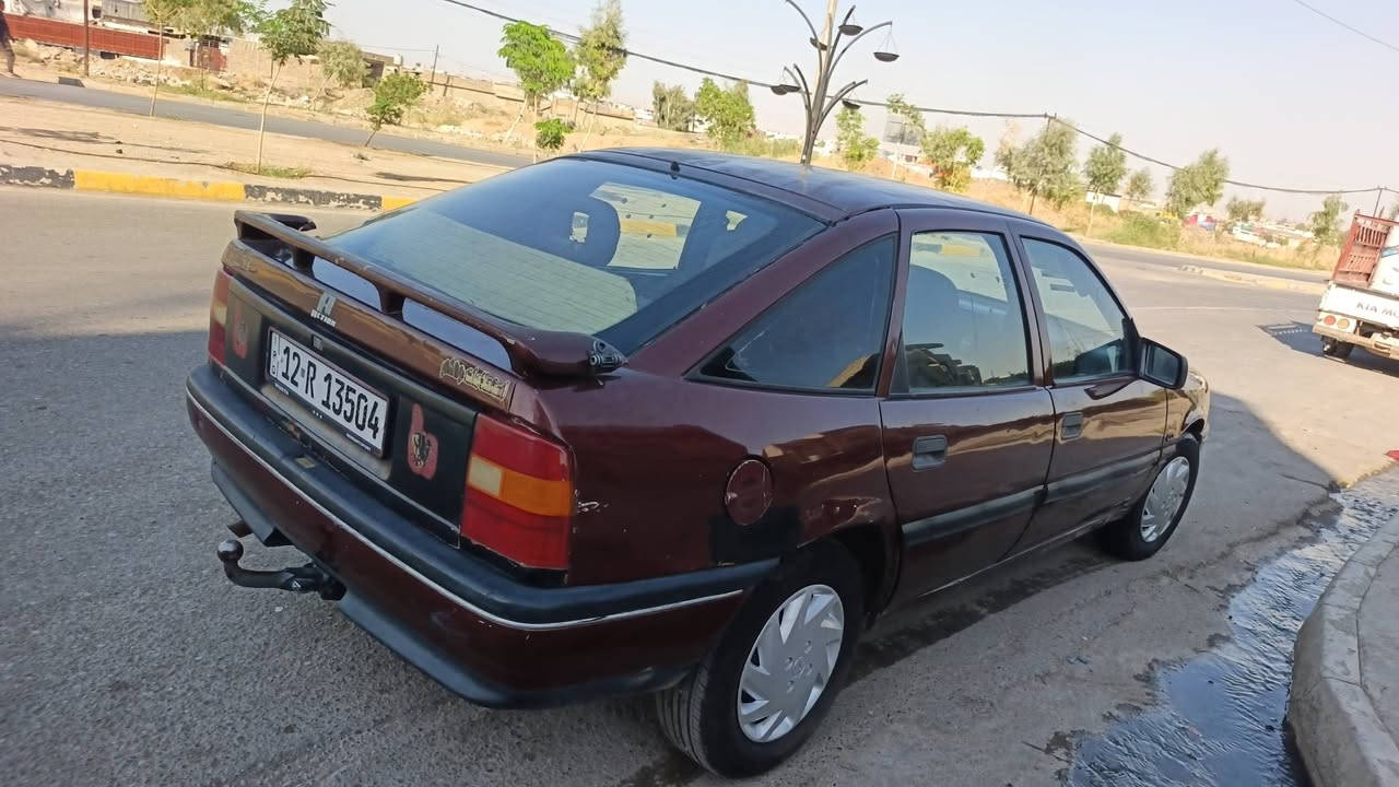 فكترا جنطه  حجم ١٨
موديل ١٩٩٢
شرط الكص
شرط الكلب
شرط التحويل
شرط الوكاله
شرط كاربون بانزين 
ملاحظات خفيفه جداً 
السعر ٣٢ وبيها مجال 
موصل حي تنك دورة الصوره 
***********واتساب وتصال
***********
