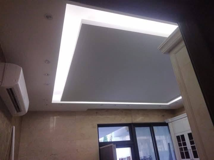 كهربائي درجه اولى  متفرغ  
  تأسيس كهرباء للدور والمباني 🏠🏢
نعمل بنضام البوري والسيمنز 🔌
نعمل جميع بوردات السيطره 

تأسيس كامرات 📷
تأسيس منضومة ستلايت 📡
تأسيس منضومة النت 💻
اسعار مناسبة 💸
العمل في بغداد وضواحيها 
للتواصل ***********،،،،،،،
