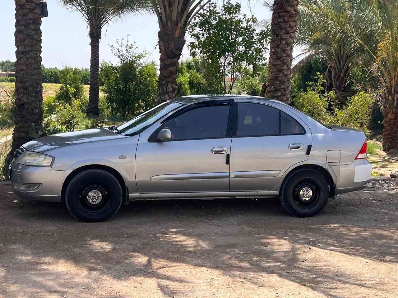 نيسان سني 2008 رقم نجف بأسمي مكفوله كفاله عامه من الصبغ والتبديل جاهزه مكينه وكير وحداديه جديده تخم تاير جديد ماناقصها شي السياره جاهزه من كلشي هزه جديده السعر 90 وبيها مجال ، مكان السياره واسط الكوت .
ه‍ ***********
