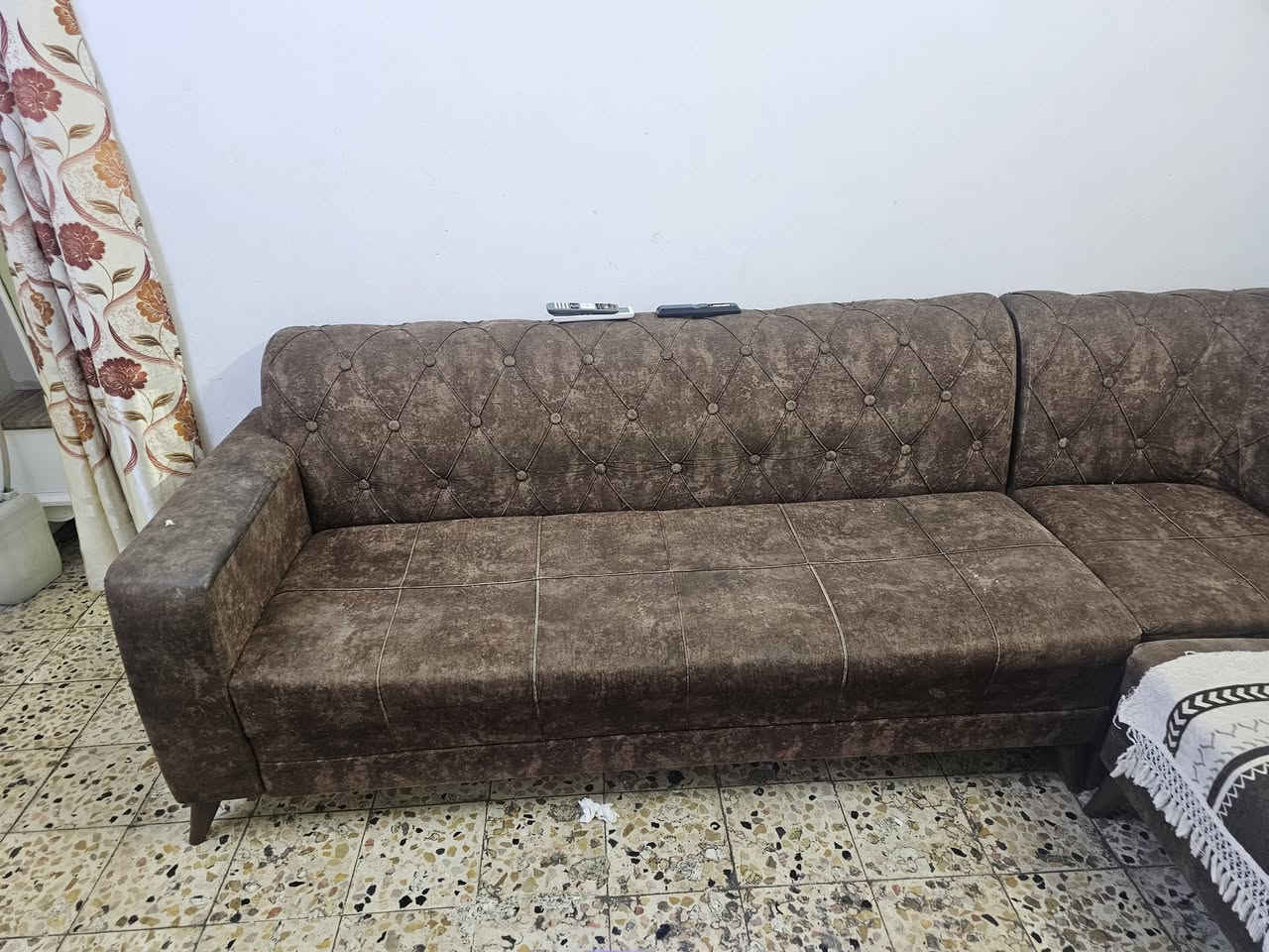 كنب • عيب واحد • الحريه الدولعي