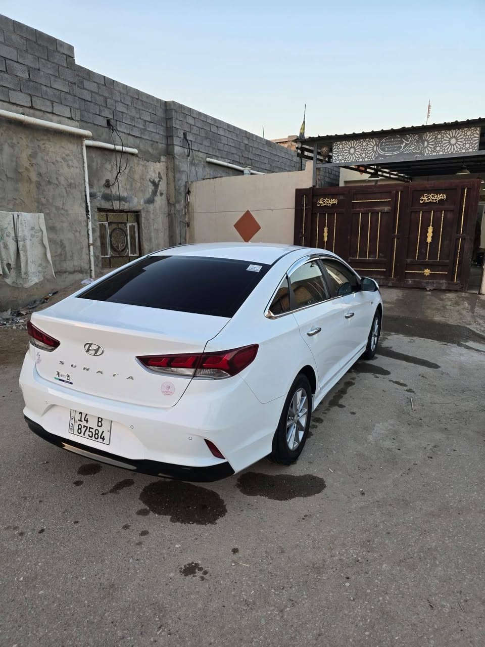 سوناتا 2023 بصره غاز اصل وليس تحوير مكفوله كفاله عامه ماشيه 40  الف السياره جديده السعر 178 وبيها مجال الهاتف ***********
