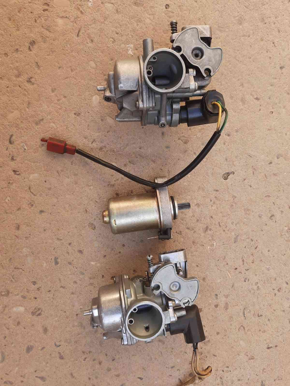 السلام عليكم 
كابرترات اخو الجديد 
وسلف مستخدم قليل 
بختصار  الدراجة جانت عاطلا و
شتريتهن وطلع مو بيهن الصوج 
شرط الفحص 
قيم وخذ بل يرضي الله ابيعهن
 على اكثر وحد يطي سعر
