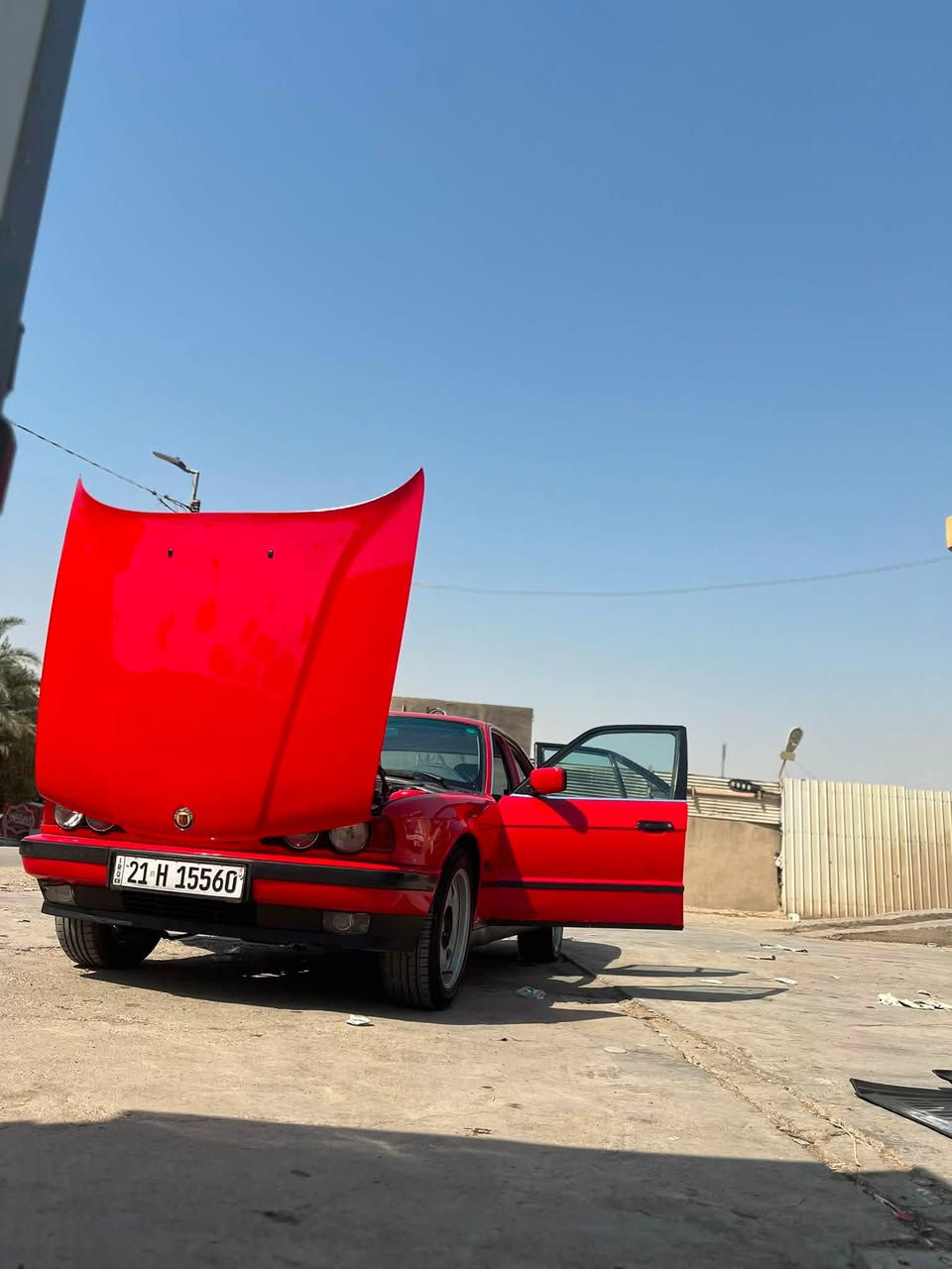 سلام عليكم
BMW525 مسكر فول مواصفات 

موديل 91اصل

سياره حيل حلوه احلى من الصور 

كير ومحرك شرط 

تبريد قطعتين ثلج 

طخم تاير جديد

صدر امامي خلفي جديد

وايرمنيه كلها شغاله 

لايت زينون

مصبوغه حزام فقط

باقي التفاصل موضحه بل صور رقم سليمانيه بسمي 

تحويل أو وكاله بكيفك

مكان السياره واسط عزيزيه 

السعر 52

اتصل وتدلل 

***********

