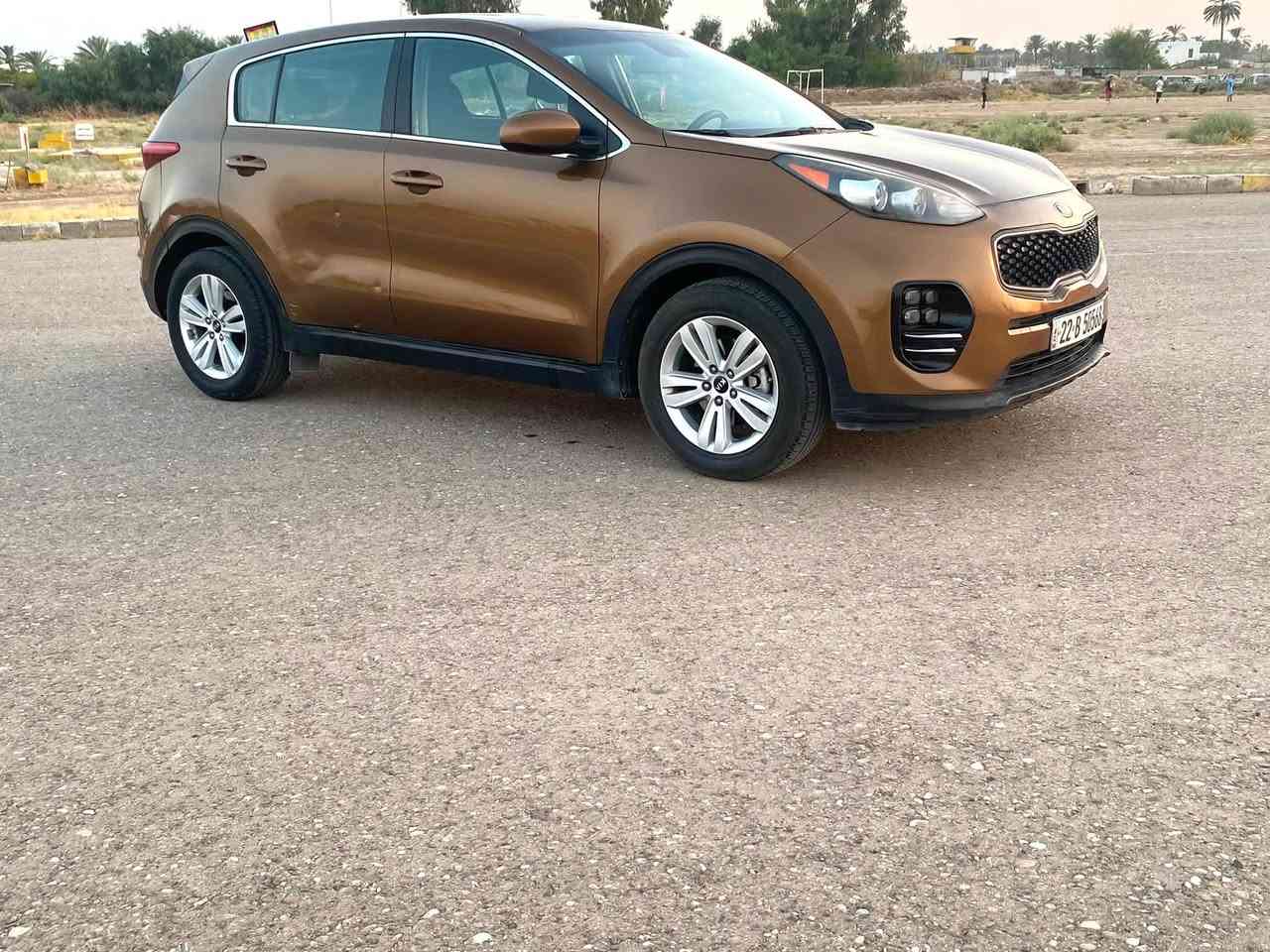 بيع سريع وبسعر مناسب ومعقول 128 وبيها مجال بسيط 

سبورتج 17 اربيل باسمي ماشيه 124 الون قهوائي 

مكفوله كفاله عامه من الصبغ بيها بارد بالباب الخلفي فقط 

كير صدر محرك تبريد كله مكفول وابيع على سونار  

عنوان التاجي هاتف ***********
