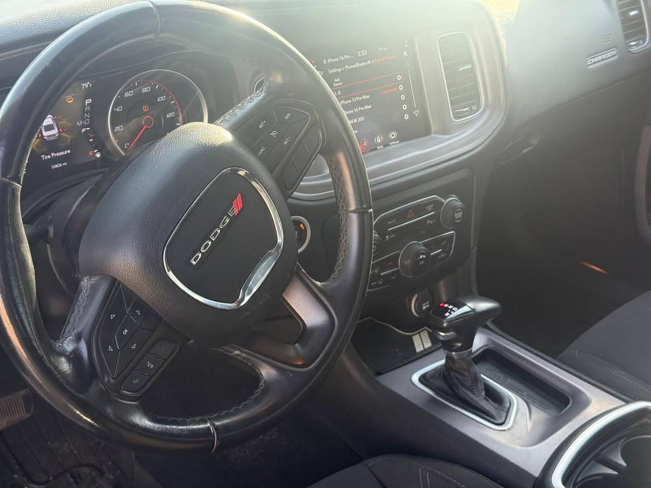 🚗 للبيع جارجر ٢٠٢٣
وارد امريكي 
👍لون رصاصي 
✅ ٦ سلندر 
📊 ماشيه ٤٢
✅ رقم اربيل 
✅ تبريد قطعتين 
✅ حساس خلفي 
✅ كامرا خلفيه 
✅ تشغيل عن بعد 
✅ كراسي كهرباء
✅ رقم صاحب السيارة 
 ☎️ ***********

⚙️ سعرها و مواصفاتها والتفاصيل اكثر
داخل الرابط 👇
https://www.facebook.com/share/p/19GLP26fv7/
كار ستور | Car Store
منصة أعلانات سيارات فقط 🚗

نص مكتوب في الصور:
- 36 5:02 Zoom In Zoom Out