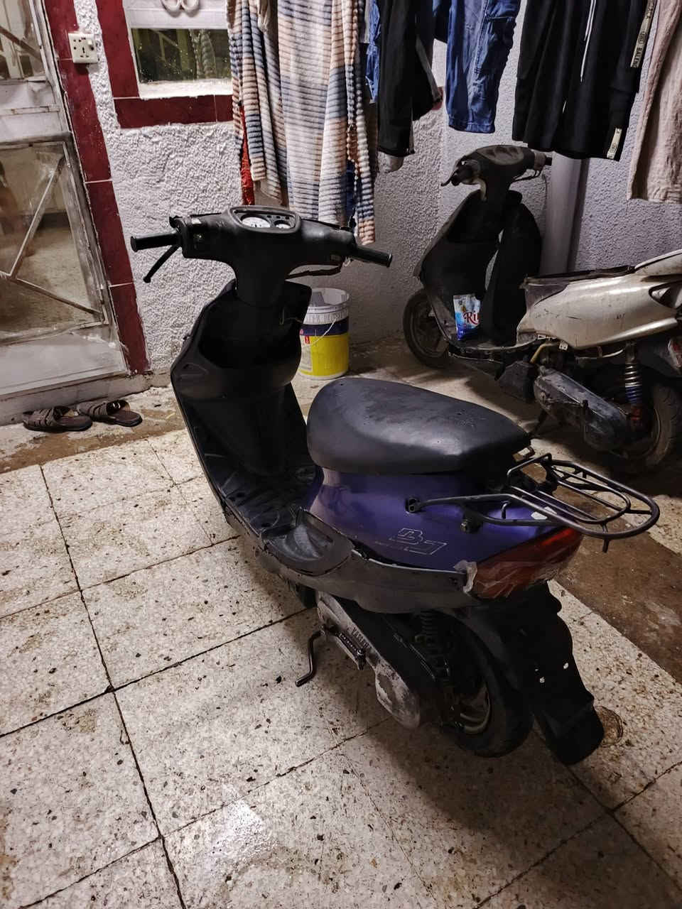 دراجه البيع بيجي سعره ١٦٠ وبيه مجال مكان غزاليه بيه مكينه مال رمبه شلع ومعدل ***********
