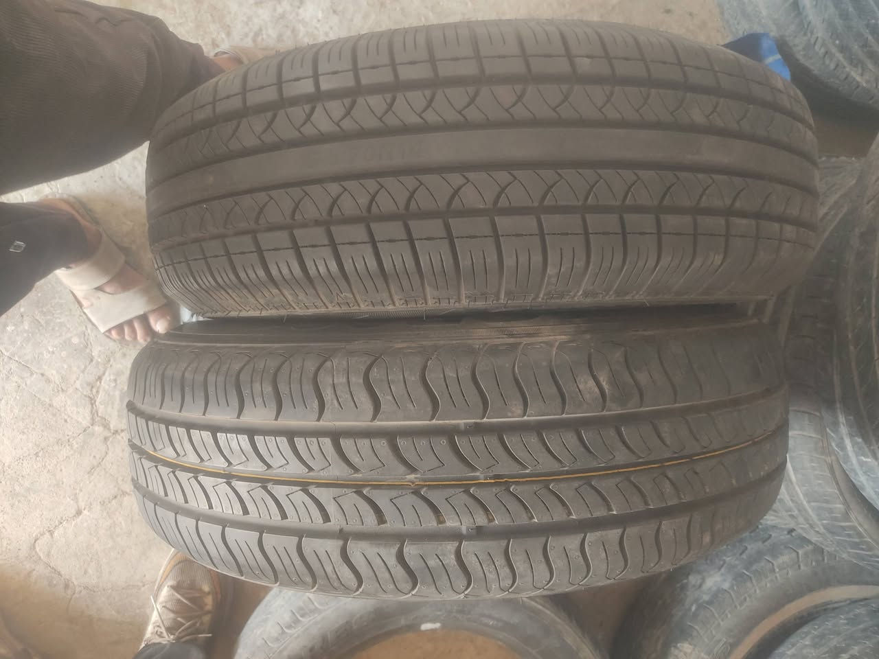 داخل النجف فقط تتوفر  اطارات باله كافه القياسات من12الى18 و باسعار مناسبه
العنوان شارع مطار مقابيل باب الدخول قرب محطه حيدر الجبوري
اكتب القياس أو تعال خاص
