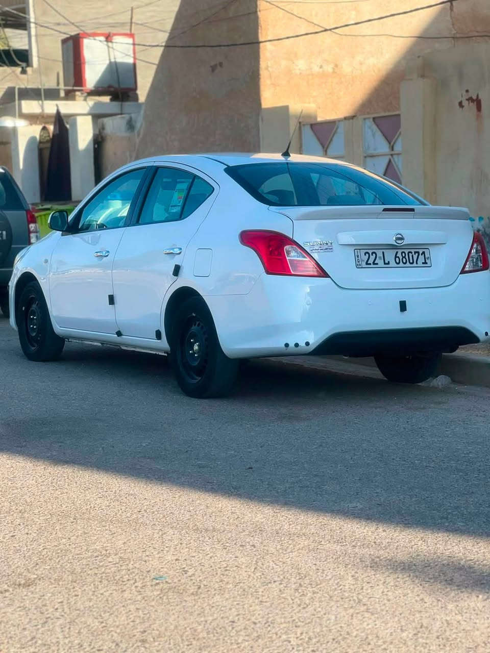 للبيع سيارة نيسان سني موديل 2022
 ماشية 65 سونر موجود بلصور 
مكاني خانقين 
سعر 110 وبي مجال
***********
