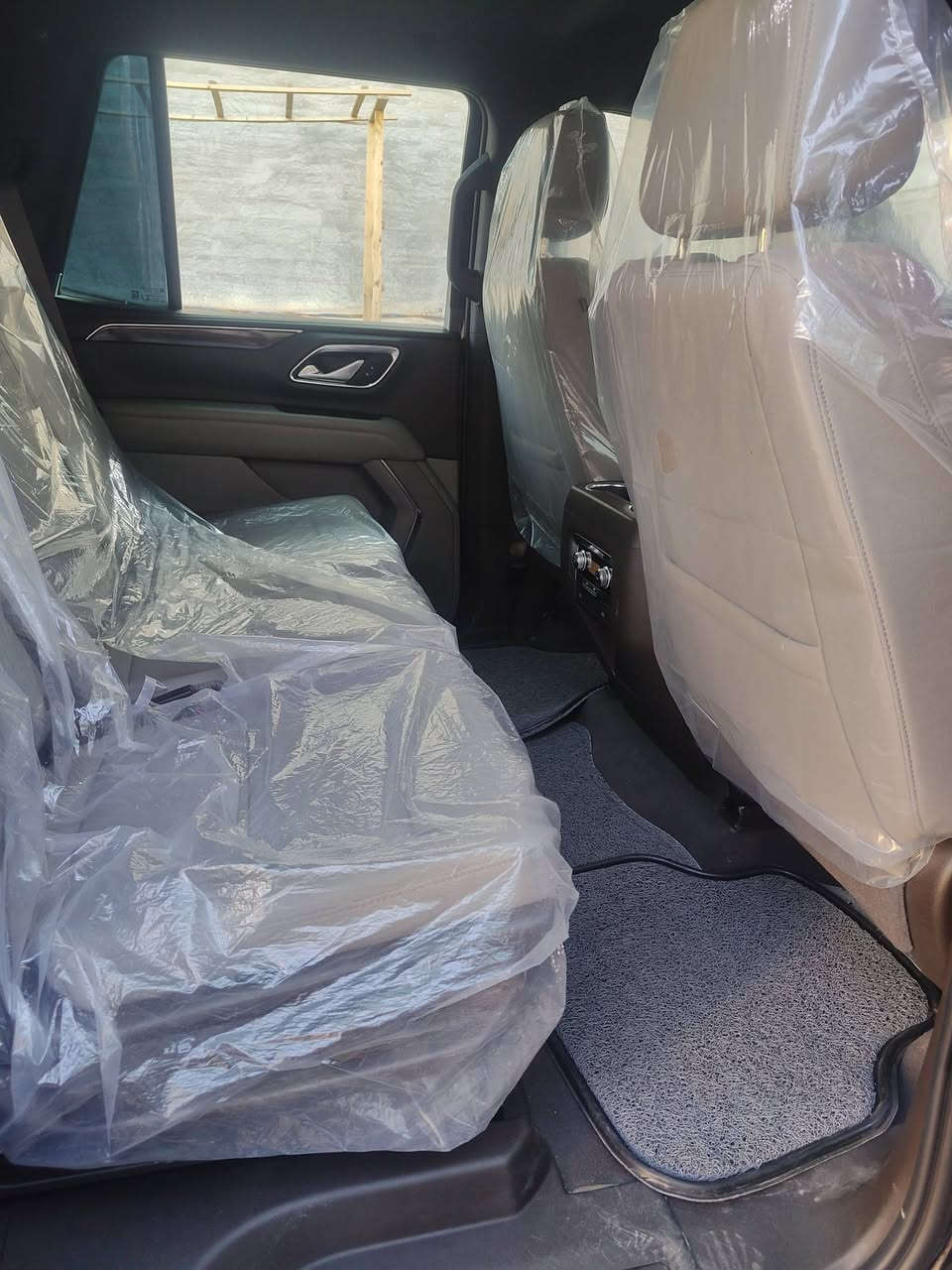 السلام عليكم ورحمة الله وبركاته
GMC
يوگن 2023 خليجي
رقم بغداد
ماشية 55 الف
سيارة على وضع الشركة
بيهة بارد اسفل الجاملغ الايسر وشخط مكحل بالكارت بالجاملغ الايمن
مواصفات السيارة معروفة
سعر 440
***********
