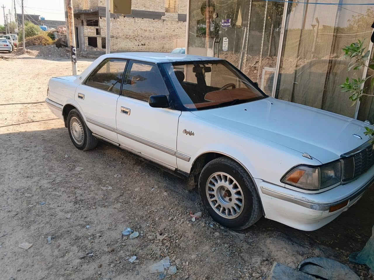 سلام عليكم شباب سياره هارتوب موديل 92 رقم نجف الماني مداور ثاني يم سياره نضيفه ونعمه من الله تبريد شغال دواخله حلوه يعني يرادله ترتيب بس مكاني بغداد العبيدي 35 ورقه وبيه مجال حك الجيه مكينه بطه ففتي 2500 ونعمه من الله رقم ***********
