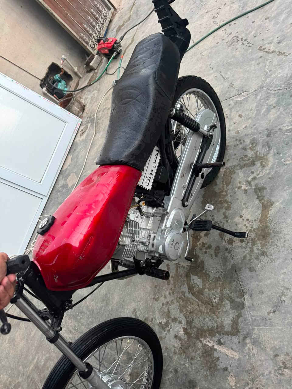 السلام عليكم دراجه اربعه كير موديل 24دراجه يرادله شوي ترتيب سعر 375وبيه مجال الشراي
يخابر ويدلل ***********
