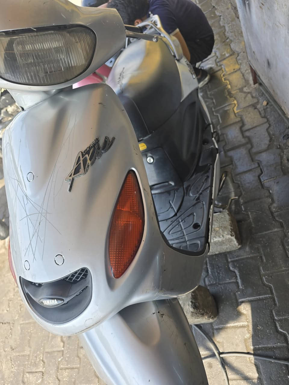 سلام عليكم عيوني عندي اكزز سرعه 100 دراجه فول ونضافه شوفت عيونكم دراجه سلف شغال هندر  كله شغال
دراجه مامفتوحه بلادي شراي خاص او تصال مكان كربلاء 

(((***********)))
سلام عليكم عيوني عندي اكزز سرعه 100 دراجه فول ونضافه شوفت عيونكم دراجه سلف شغال هندر  كله شغال
