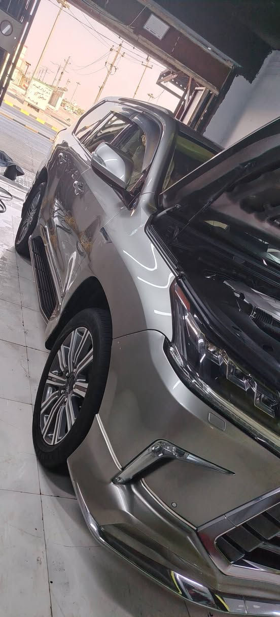 لكزس LX 570 • ٢٠١٦ • رقم بغداد