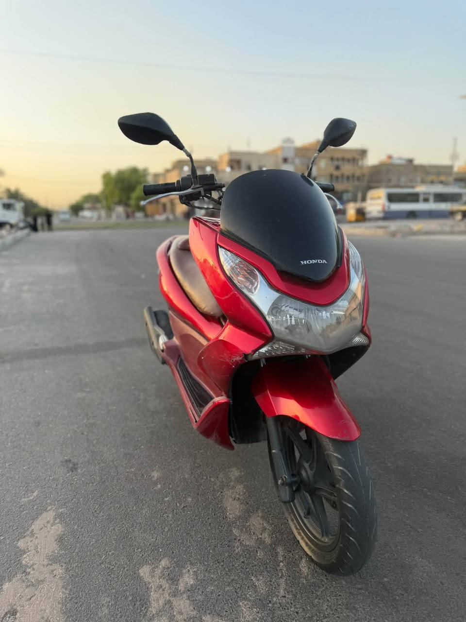 سلام عليكم دراجة PCXياباني    دراجة خذتهه رمبة بعدهه وضع لبلاد كله شغال
يدات تدفئة حساس زدحام حرفA ستان حساس اريدهه مليون300بيه مجال بغداد مدينة الصدر ***********
