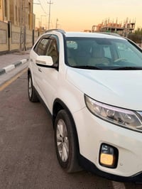 سورنتو ٢٠١٤ • ٧راكب • ١٨٩ الف