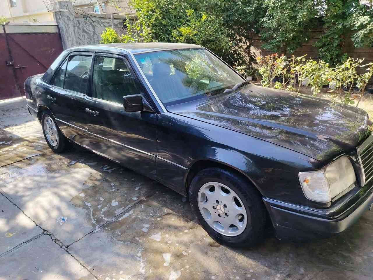 اخوان مارسدس موديل 93صبغ عام للجماليه فقط سياره صدر تاير دواخل خير من الله كل نقص مابيه تبريد رقم اربيل رايده ب67بي مجال للستفسار. اتصل ع رقم اني مكلف بلنشر ***********
