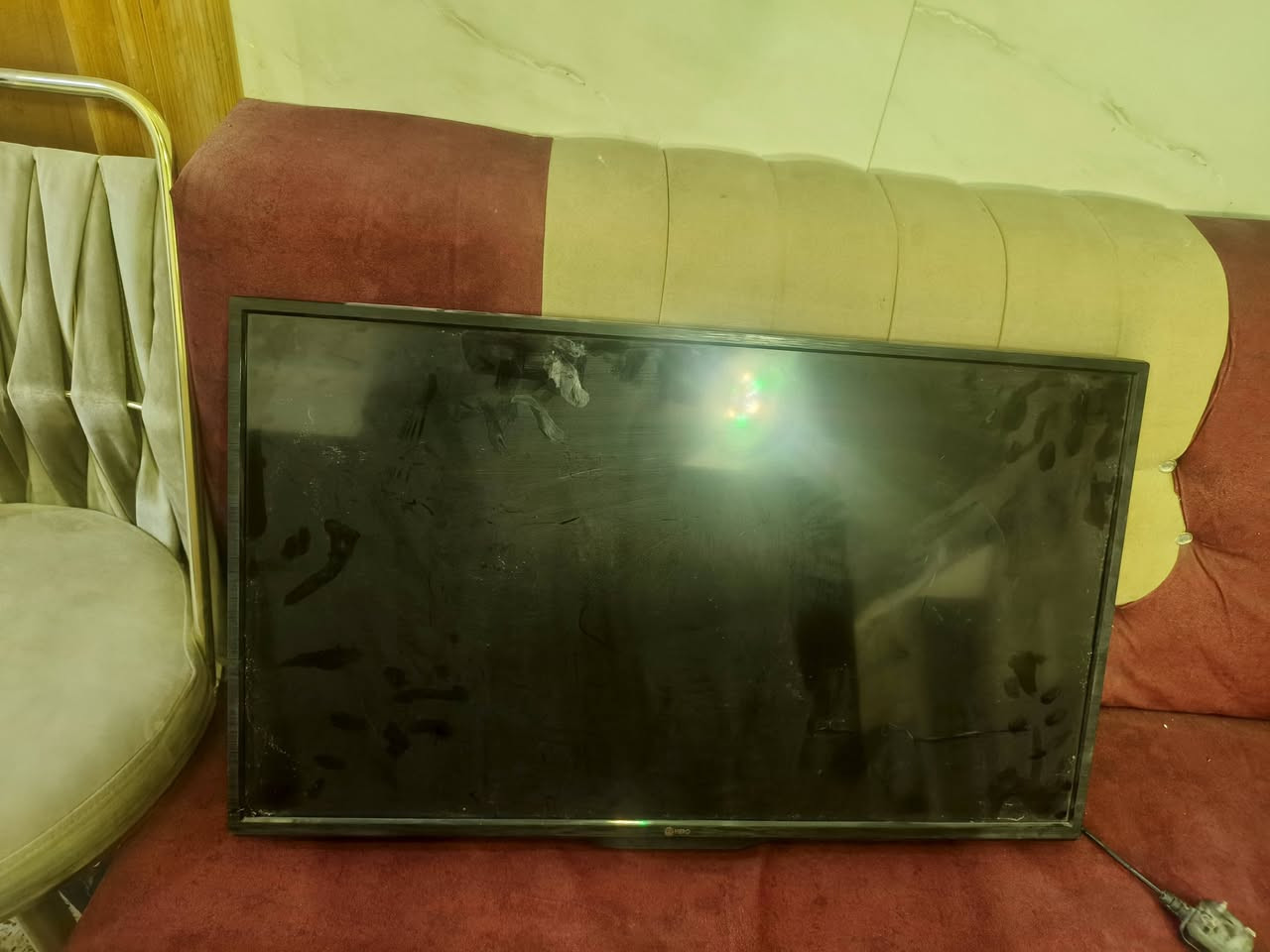 غراض بيت اسعارهن كلش مناسب ونظيفات للتواصل *********** وبي واتساب
