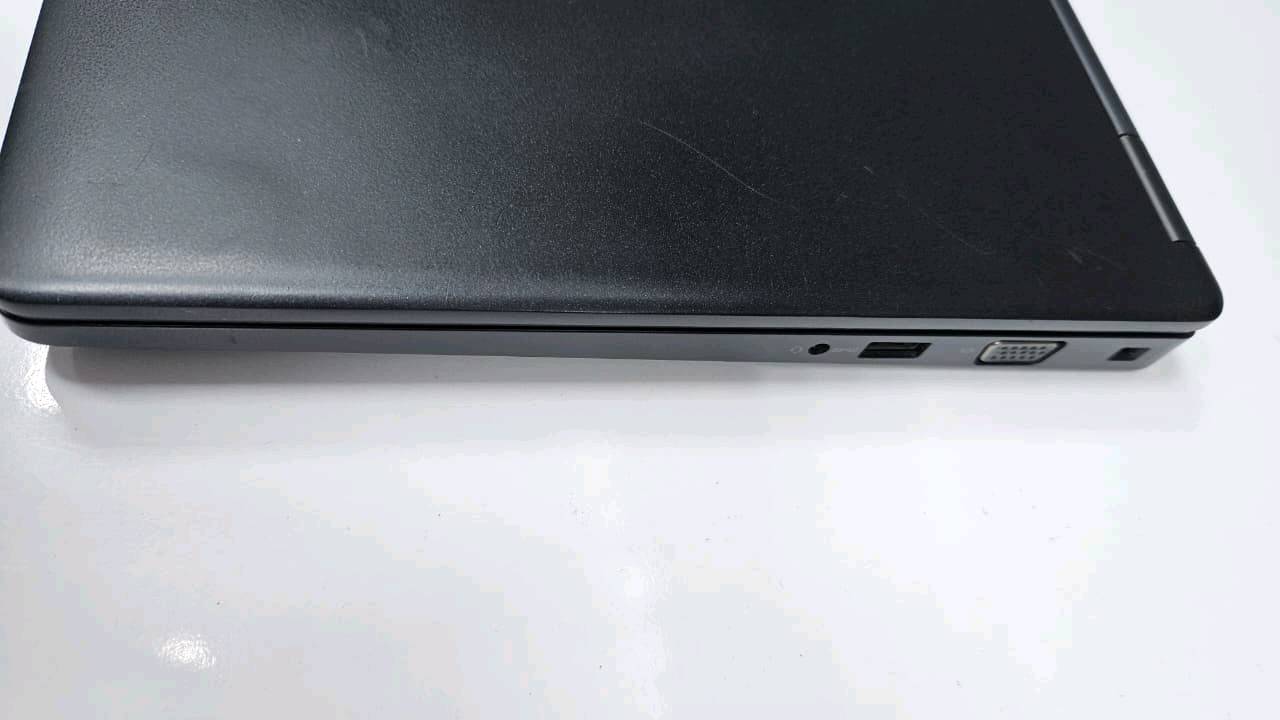 جهاز مرتب وقوي بمعالج Core i5 U  جيل 8 — 💰وبسعر 375 الف  فقط🔥

💻  Dell Latitude 5490
⚡ Core i5 U| الجيل 8
🧠  8 GB DDR4 | قابل للتطوير
💾  256GB SSD M.2| قابل للتطوير
🖥️ 14 HD
 ✨INTEL GRAPHICS UHD 4GB| كرت شاشة مدمج(داخلي)      
✨NVIDIA MX130 2GB | كرت شاشة خارجي

✅ يفيد للدراسة، الأوفيس، التصفح 

🛡ضمان اسبوع فقط في حال وجود خلل والفحص امام المندوب
🚕التوصيل مجاني لجميع المحافظات
🎁ملحقاته: 
🔌شاحنة اصلية
🖱ماوس 
💼حقيبة
📩 التواصل واتساب :***********