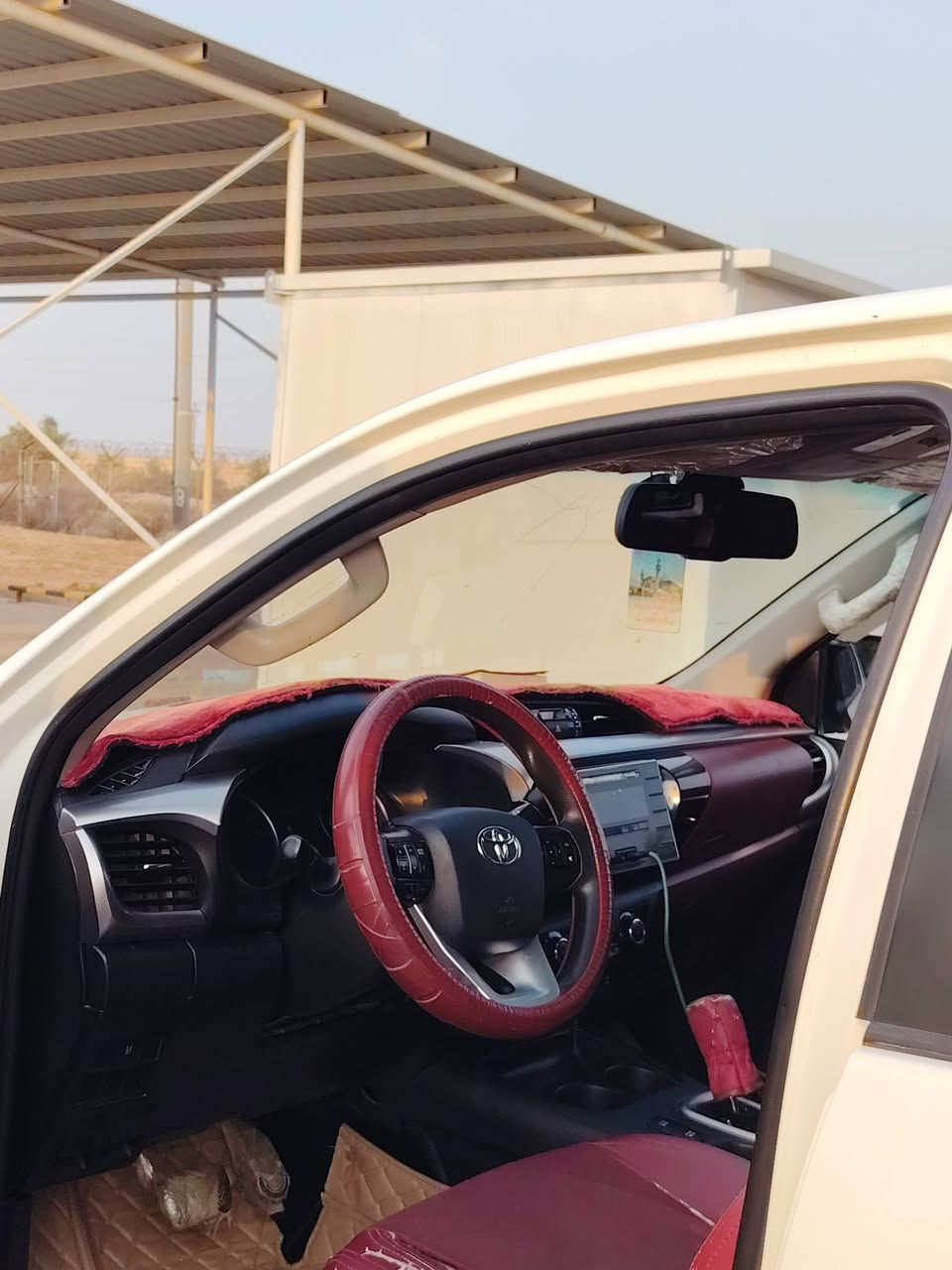 هايلوكس فول • ٢٠١٧ • رقم بغداد