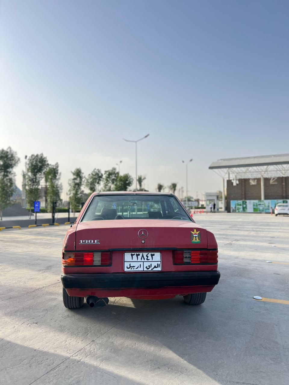 يالله سلام عليكم 
مارسدس 190 طيارين موديل 1984
مكينه اوكير ونجي 6سلندر كير اوتو 👑
سياره جاهزه نكره سلف مكانها نجف رقم أربيل 
الك يمي وكاله خاصه راعيها ابو سنويه رقمه عندي 
***********.    سعر 26 بيها مجال بصيط
