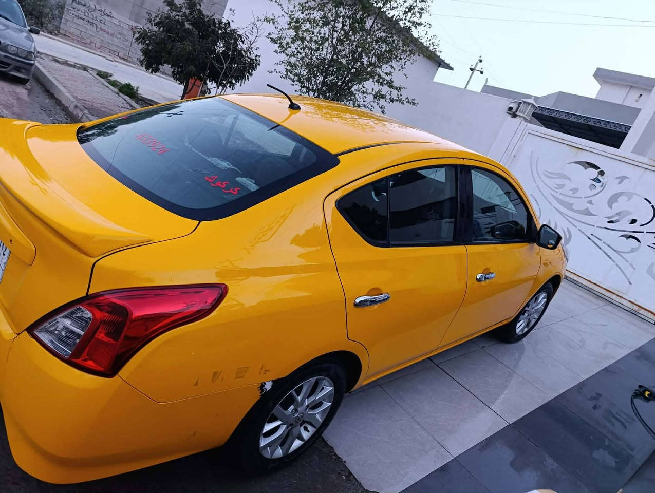 نيسان فيرسا 2019
کلین 
رقم کرکوک مشروع وطني
كوبون بنزين
سعر 119 بي مجال
***********
