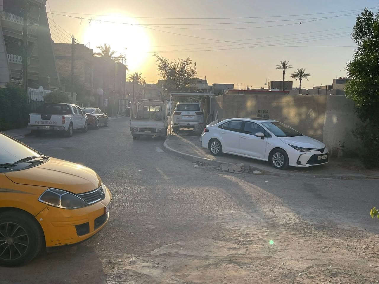 #للبيع
📍موقع العقار : حي العامل محله 805

مقابيل مدرسه ذو الفقار

📐 المساحه : 200 متر 

▫️واجه : 10 

▫️نزال : 20

⚪️ محتويات : 4 غرف نوم خدمات عدد 2  حديقه وكراج سياره 

بناء حديث وموقع هادئ ومرغوب 

 

لمعرفت تفاصيل اكثر للأتصال 📞

***********

( اتصال او واتساب

📍موقع العقار 🔚 حي العامل
