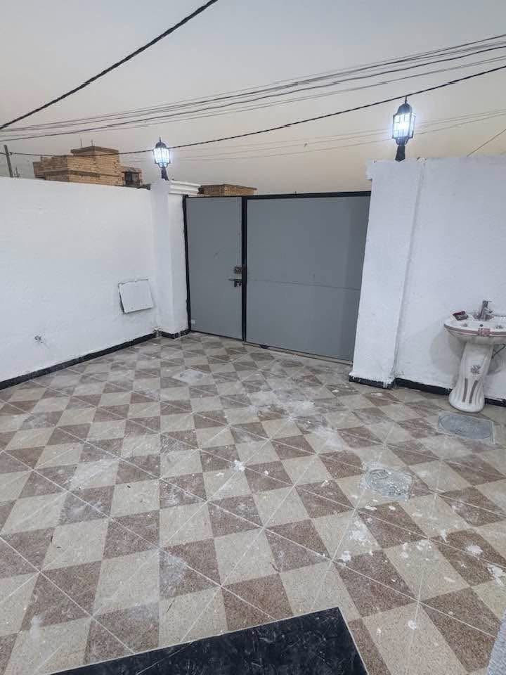 ابو غرق • ١٥٠م • كراج سيارة