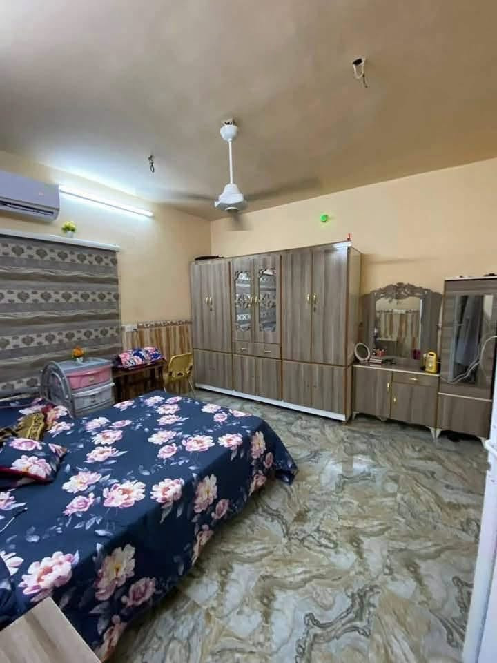 ( بيع مستعجل ) سعر منااااسب 
دار للبيع 200 متر طابو ملك صرف 
يحتوي الدار على 3 غرف نوم وقرب المدارس ومن كامل الخدمات 
في كركوك - حي العسكري قرب مدرسة الجواهري
السعر : 130 مليون وبي مجال
***********
