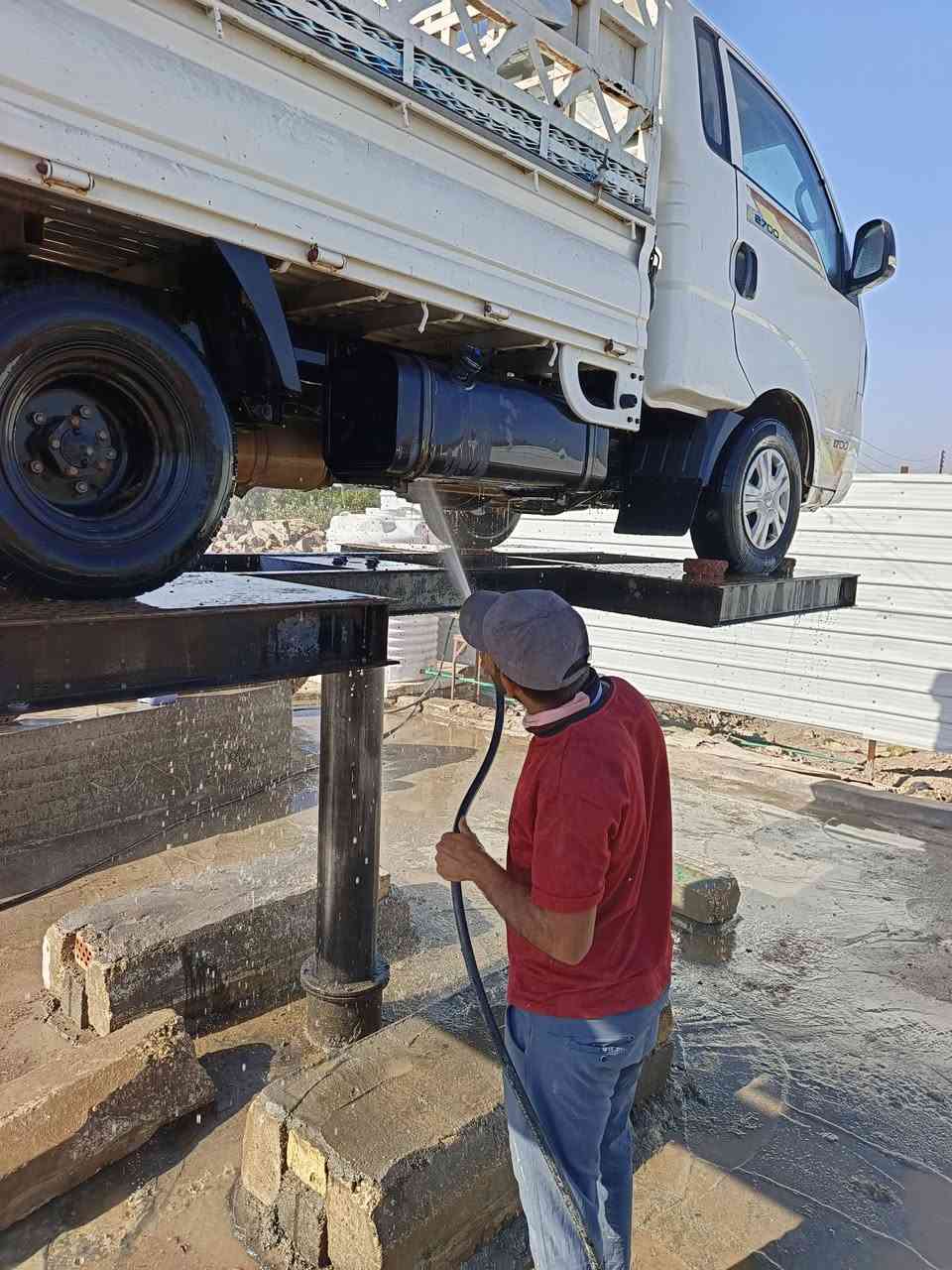 بسعر مناسب 🥺
جك للبيع ضمان خمس سنوات، بس الشاصي مشتغله بمليون ، والجك خير من الله اريد ابيع لأن مكاني ضيق والجك ما يشتغل بالريف وانطيك وياه بطل رغوة هدية 

بسعر مناسب 
***********
