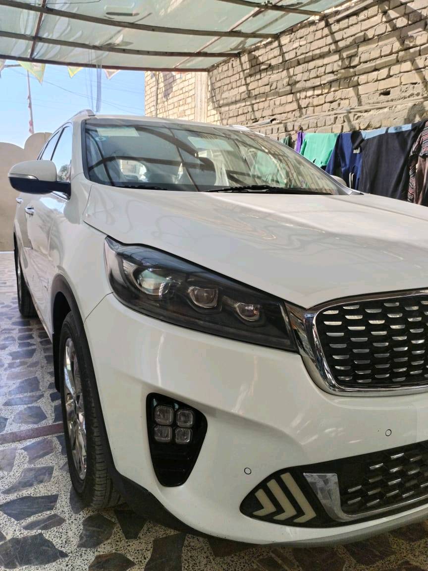 سورنتو ٢٠٢٠ • ٦ سلندر • ٧ راكب