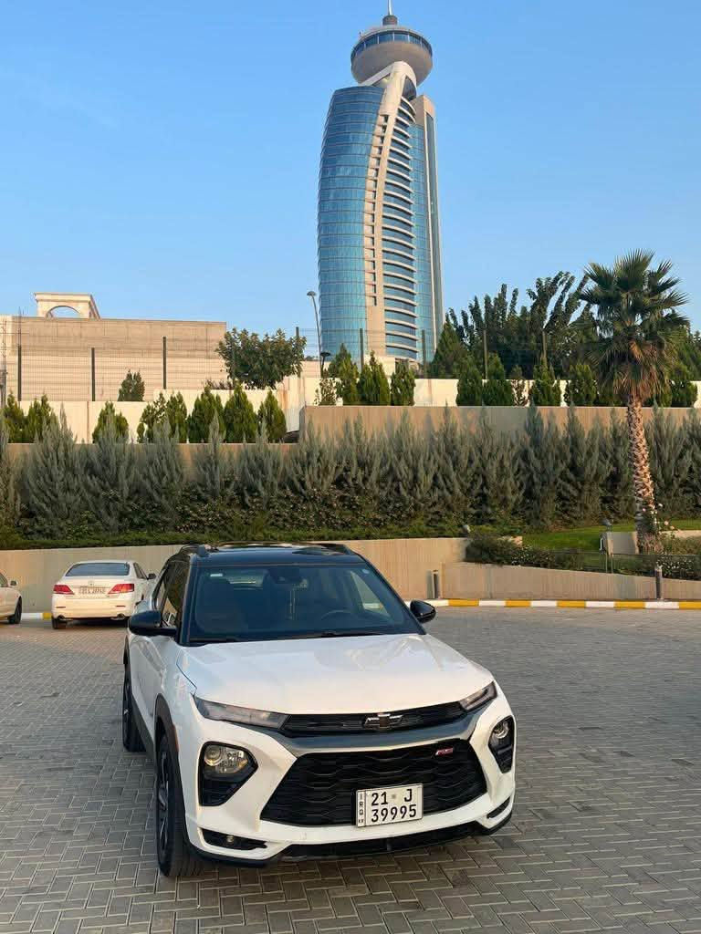 سلام عليكم
تريل بلايزر
2023
فئه RS اعلى مواصفات
فول مواصفات
بانوراما
كشن كهرباء 
هاندبريك كهرباء 
تدفئه كشنات
هيتر سترين
وضعيات قياده
رادار 
اوتو هولد
كاربلاي وايرليس
اندرويد اوتو 
صندوق كهرباء
تشغيل عن بعد
هواي مواصفات بيها
حادثها فقط خشم البنيد 
وتمت اعاده صبغ البنيد 
قطعه وحده فقط
مكفوله لغد شاصي 
وكفاله كير مكينه
مكان السياره بغداد حي العدل
للتواصل ***********
السعر 130 وبيها مجال بسيط
