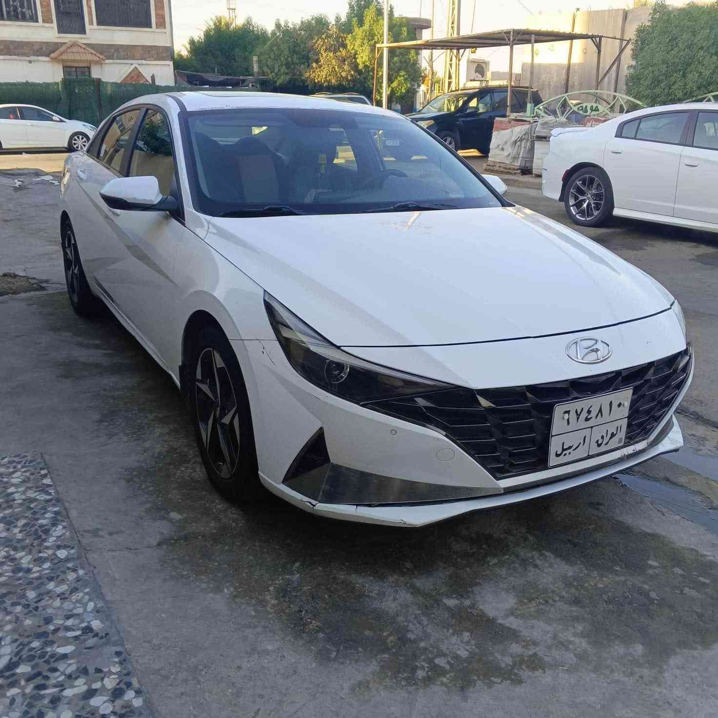 السلام عليكم 
هونداي النترا 2021 خليجي محرك 2000 كامل مواصفات بيها بارد بالجنطه   وشخط بل چاملغ  موضح بالصور
 سعر 143  ورقه
***********
