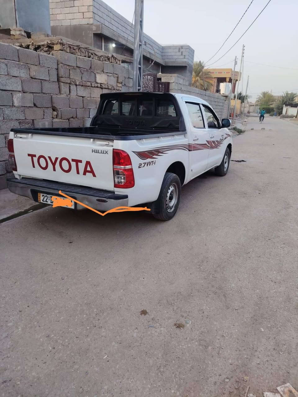 للبيع بيكم كويتي شاصي ١٢ رقم أربيل بسمي تحويل مباشر موديل ١٣ مكاني ديالى خان بني سعد *********** السعر ١٦٥ وبيها مجال
